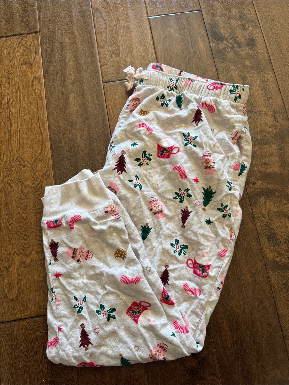 Old Navy White Holiday Print Kids Pajama Pants with Pink & Green Accents